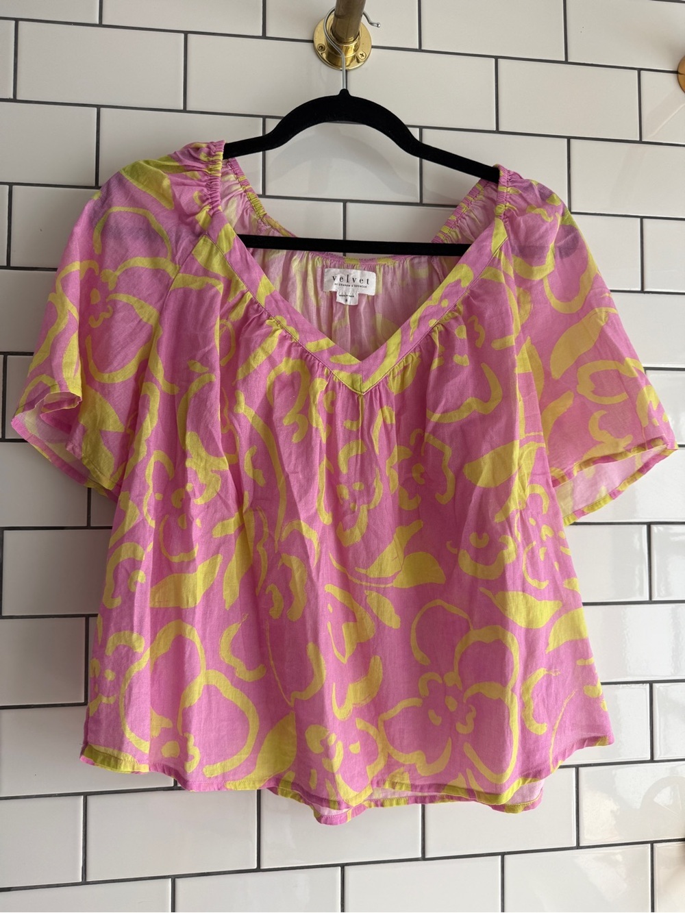 Velvet by Graham & Spencer Pink and Yellow Floral V-Neck Puff Sleeve Blouse - Picture 3 of 5